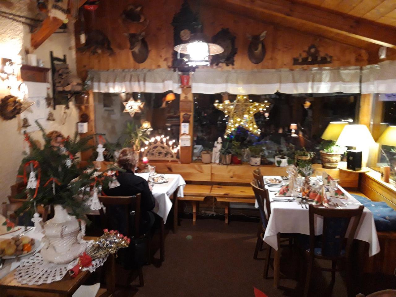 Bergzentrum Pam 야히모프 외부 사진